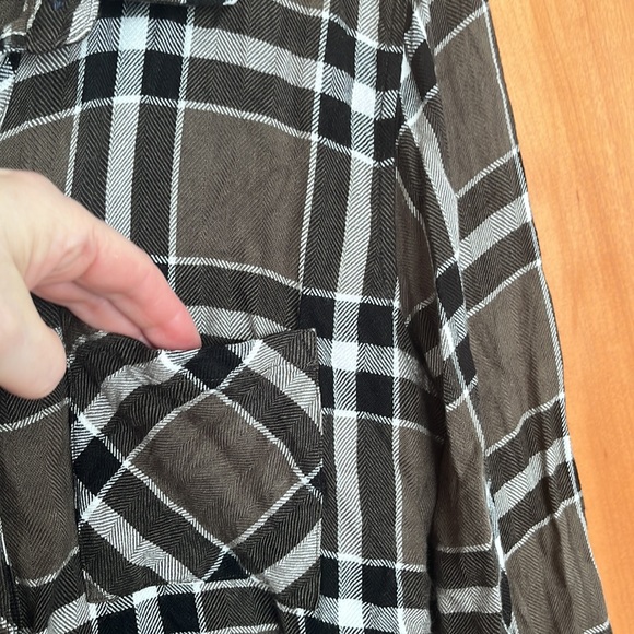 RAILS HUNTER shirt~ plaid button front blouse - Picture 3 of 10